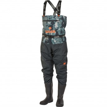 Полукомбинезон забродный NORFIN PILOT CAMO BOOTFOOT р.44-XL с сапогами резина